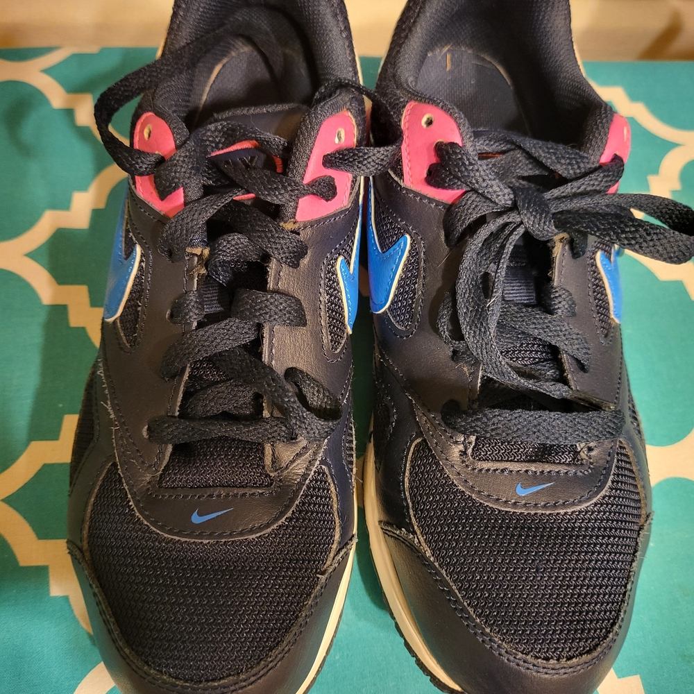 Nike Kids' Black Sneakers with Pink and Blue Accents